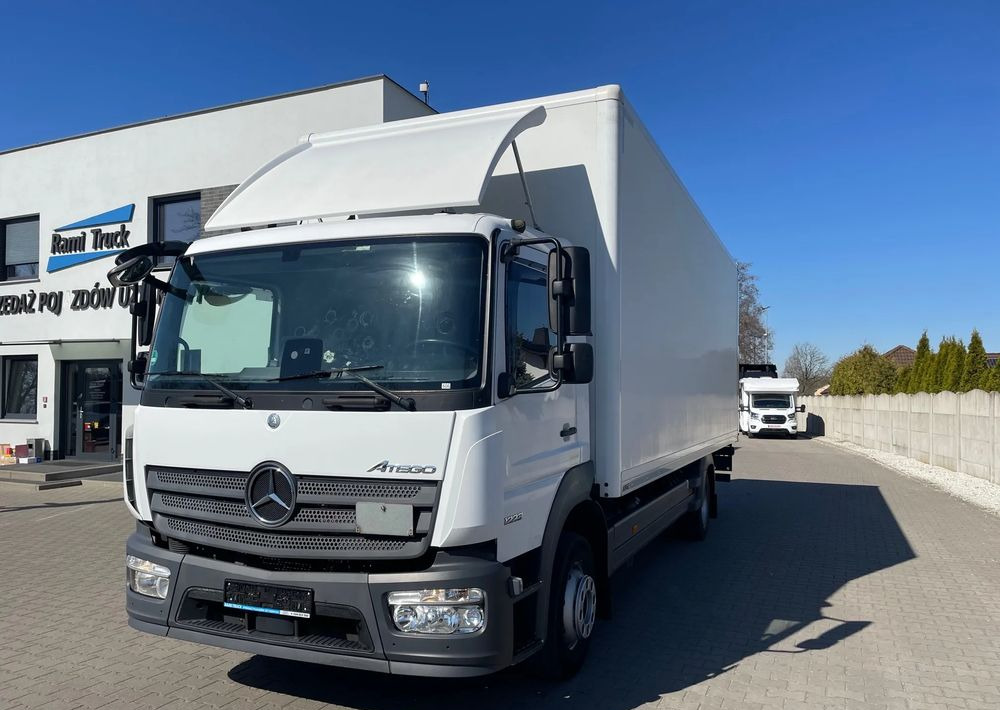 Mercedes-Benz ATEGO 1223 - Xe tải hộp: hình 1 Mercedes-Benz ATEGO 1223 - Xe tải hộp: hình 1