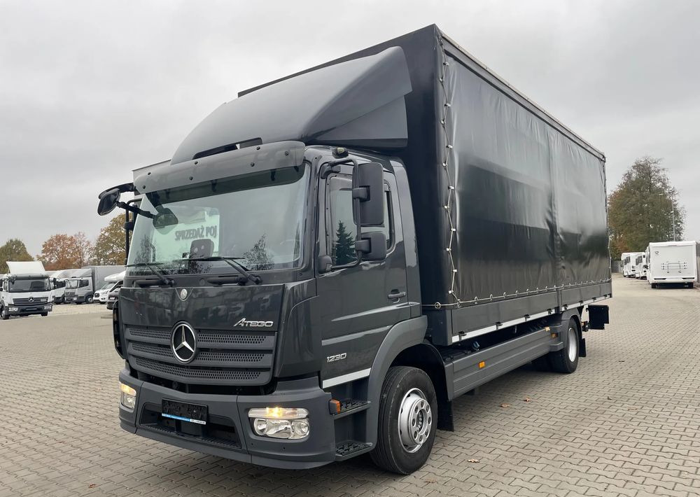 Mercedes-Benz ATEGO 1230 - Xe tải thùng mui bạt: hình 3 Mercedes-Benz ATEGO 1230 - Xe tải thùng mui bạt: hình 3