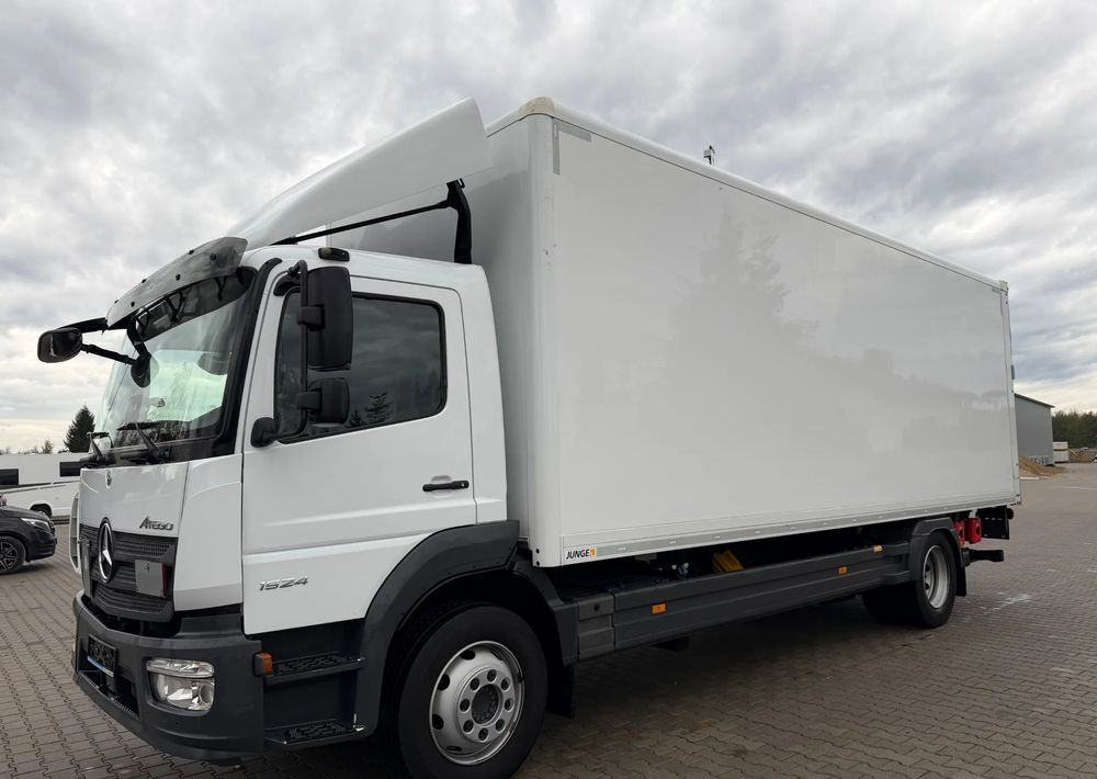 Mercedes-Benz ATEGO 1524 - Xe tải hộp: hình 2 Mercedes-Benz ATEGO 1524 - Xe tải hộp: hình 2