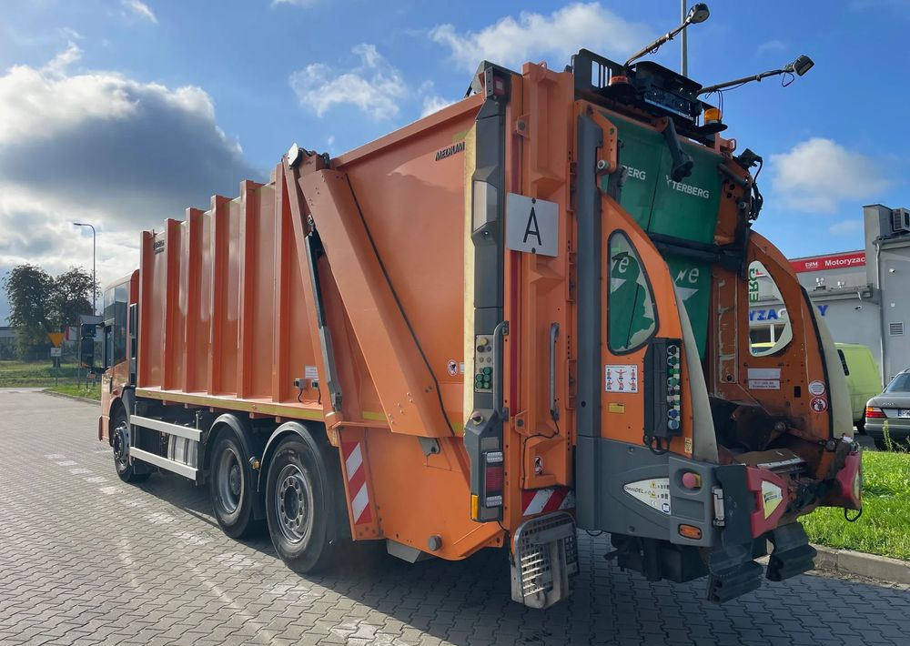Mercedes-Benz MB ECONIC 1835 ŚMIECIARKA ZOLLER MEDIUM X2 - Xe tải chở rác: hình 3 Mercedes-Benz MB ECONIC 1835 ŚMIECIARKA ZOLLER MEDIUM X2 - Xe tải chở rác: hình 3