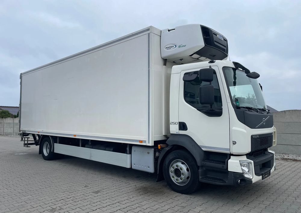 Volvo FL 16.250 CHŁODNIA - Xe tải đông lạnh: hình 4 Volvo FL 16.250 CHŁODNIA - Xe tải đông lạnh: hình 4