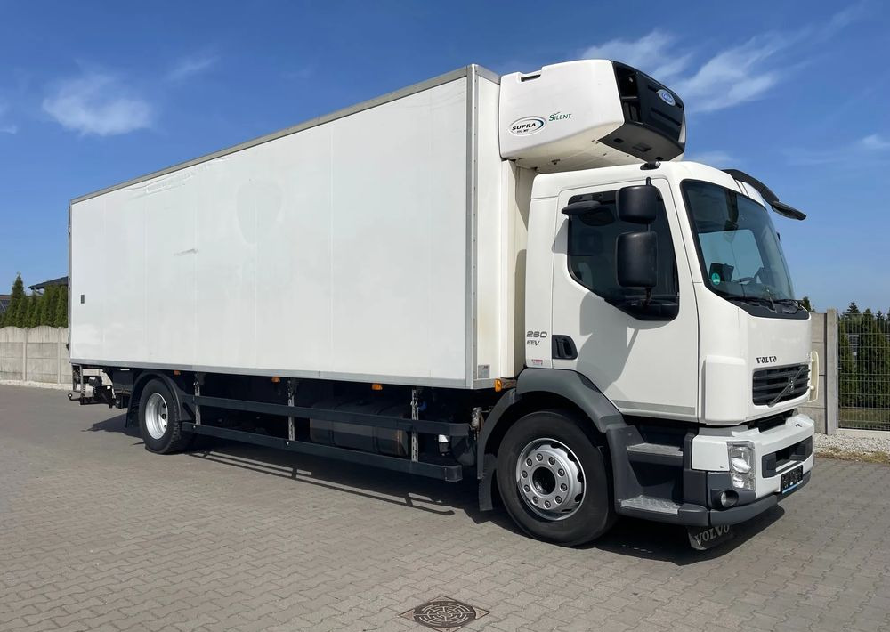 Volvo FL 18.260 CHŁODNIA, EURO 5 ! - Xe tải đông lạnh: hình 4 Volvo FL 18.260 CHŁODNIA, EURO 5 ! - Xe tải đông lạnh: hình 4