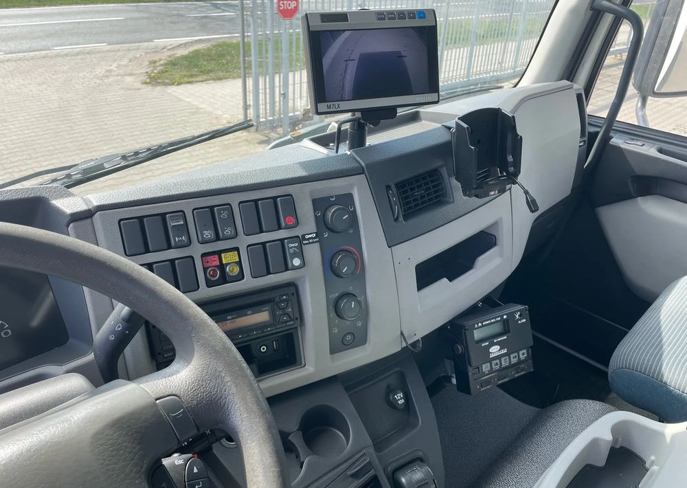 Xe tải đông lạnh Volvo FL 18.260 CHŁODNIA, EURO 5!: hình 10