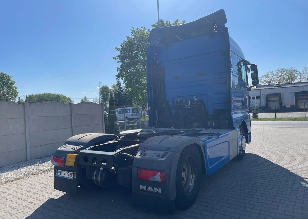 MAN TGX XLX18.440 - Xe đầu kéo: hình 5 MAN TGX XLX18.440 - Xe đầu kéo: hình 5
