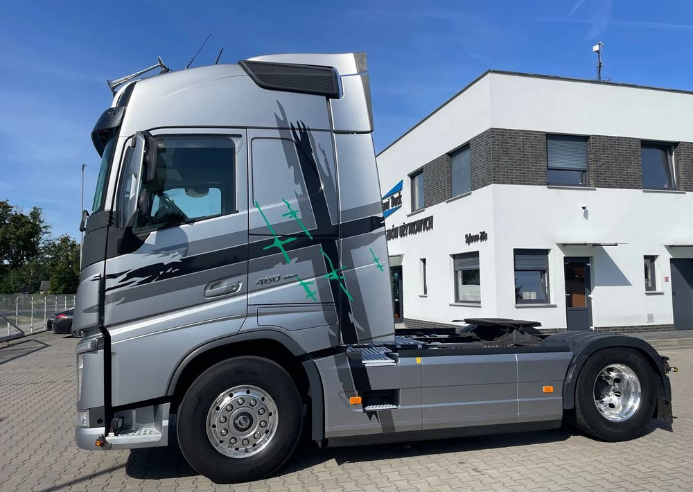 Volvo FH 460 - Xe đầu kéo: hình 3 Volvo FH 460 - Xe đầu kéo: hình 3