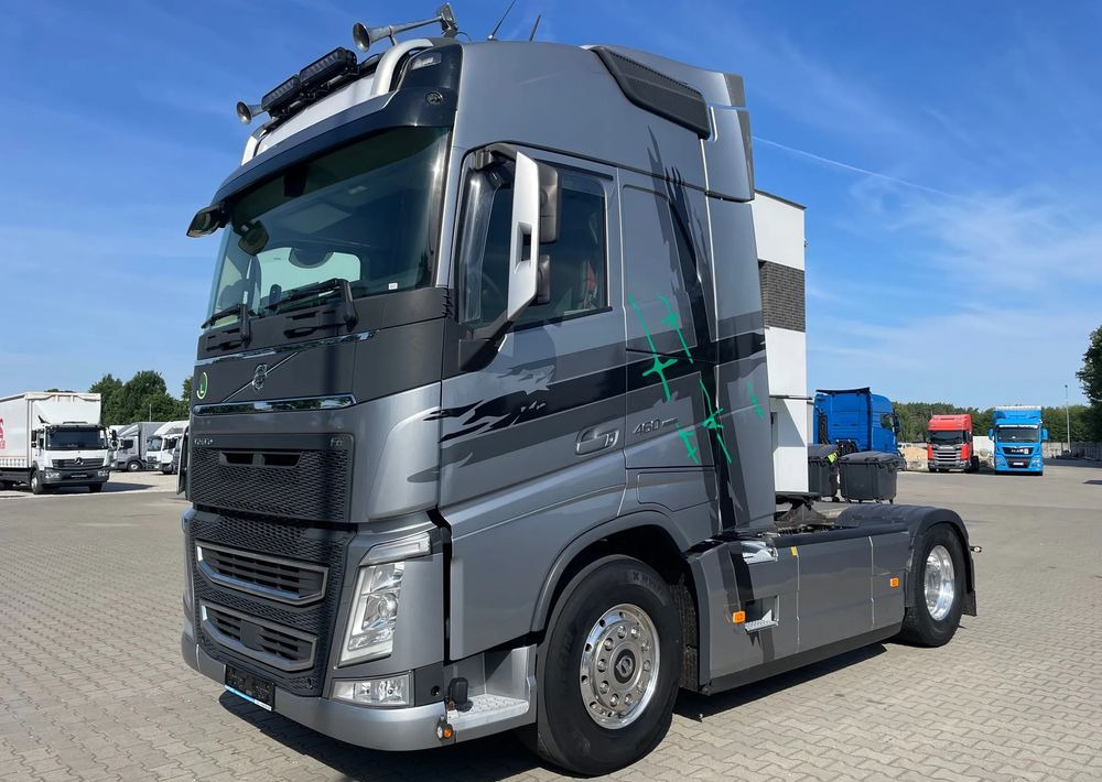 Volvo FH 460 - Xe đầu kéo: hình 2 Volvo FH 460 - Xe đầu kéo: hình 2
