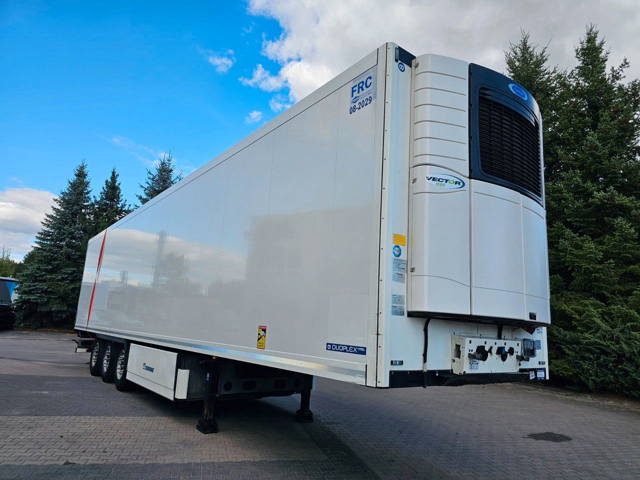 Krone SDR 27 39.0T CARRIER VECTOR 1550 Nur 1800mth - Sơ mi rơ moóc đông lạnh: hình 1 Krone SDR 27 39.0T CARRIER VECTOR 1550 Nur 1800mth - Sơ mi rơ moóc đông lạnh: hình 1