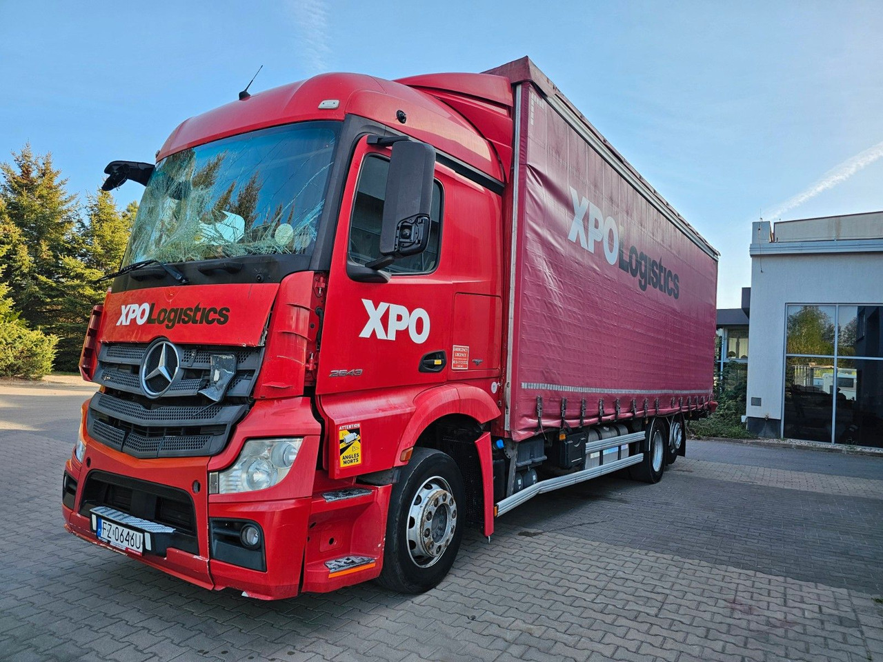 Mercedes-Benz 2543 ACTROS 6x2 JUMBO 8,2 Erhöhtes Dach Edscha - Xe tải thùng mui bạt: hình 1 Mercedes-Benz 2543 ACTROS 6x2 JUMBO 8,2 Erhöhtes Dach Edscha - Xe tải thùng mui bạt: hình 1
