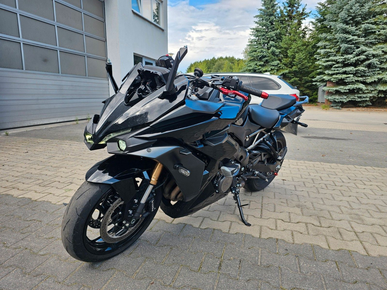 Suzuki GSX-S 1000 GT GSX-S1000GT Gabel / motor ok! - Xe máy: hình 2 Suzuki GSX-S 1000 GT GSX-S1000GT Gabel / motor ok! - Xe máy: hình 2
