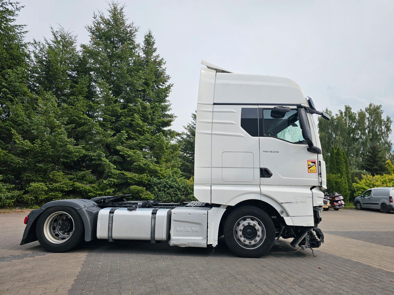 MAN TGX 18.510 XXL INTARDER - Motor , Rahmen 100% OK - Xe đầu kéo: hình 3 MAN TGX 18.510 XXL INTARDER - Motor , Rahmen 100% OK - Xe đầu kéo: hình 3