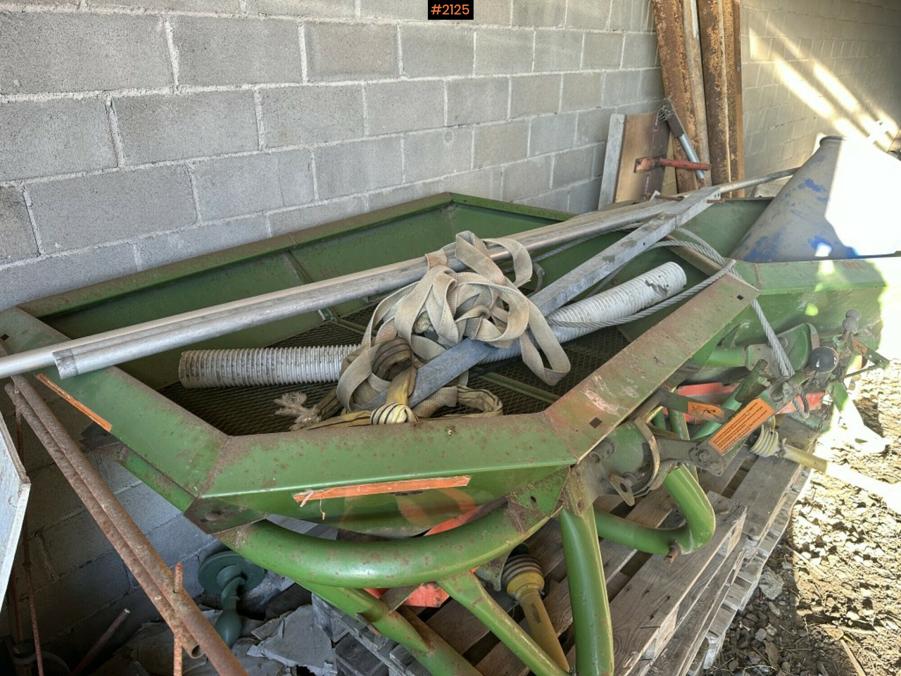 Fertilizer spreader - Máy rải phân bón: hình 4 Fertilizer spreader - Máy rải phân bón: hình 4