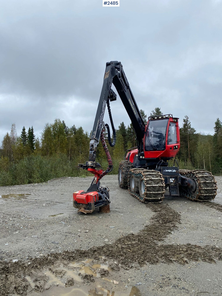 Harvester Komatsu XH901-5 - Máy thu hoạch rừng: hình 1 Harvester Komatsu XH901-5 - Máy thu hoạch rừng: hình 1