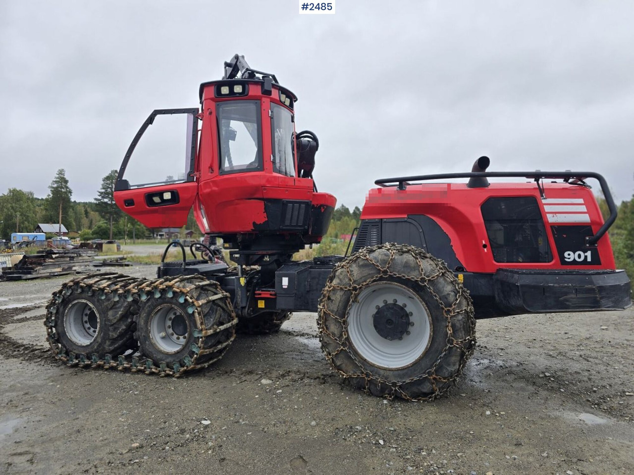 Harvester Komatsu XH901-5 - Máy thu hoạch rừng: hình 4 Harvester Komatsu XH901-5 - Máy thu hoạch rừng: hình 4
