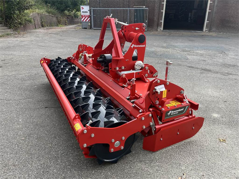 Kverneland M serie - Dàn xới lưỡi đứng: hình 4 Kverneland M serie - Dàn xới lưỡi đứng: hình 4