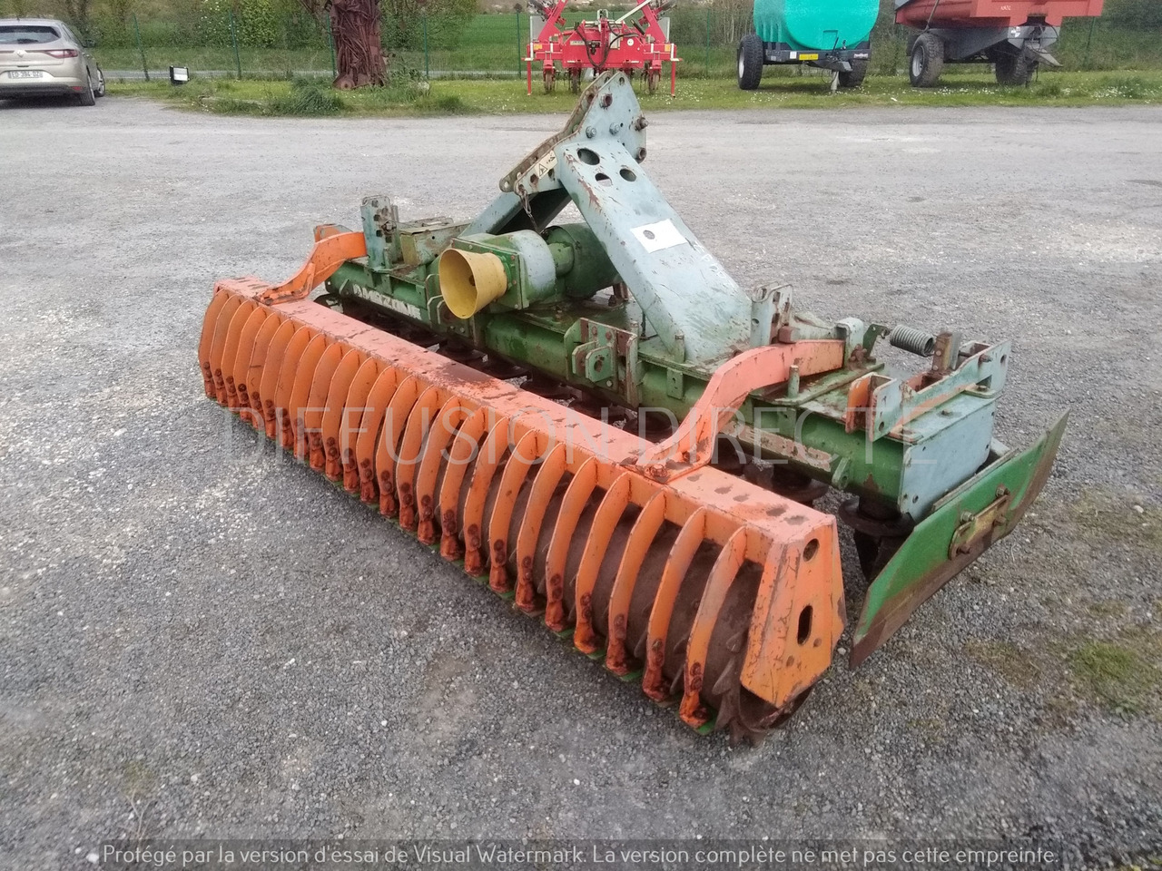 AMAZONE HERSE ROTATIVE KE 303 - Dàn xới lưỡi đứng: hình 2 AMAZONE HERSE ROTATIVE KE 303 - Dàn xới lưỡi đứng: hình 2