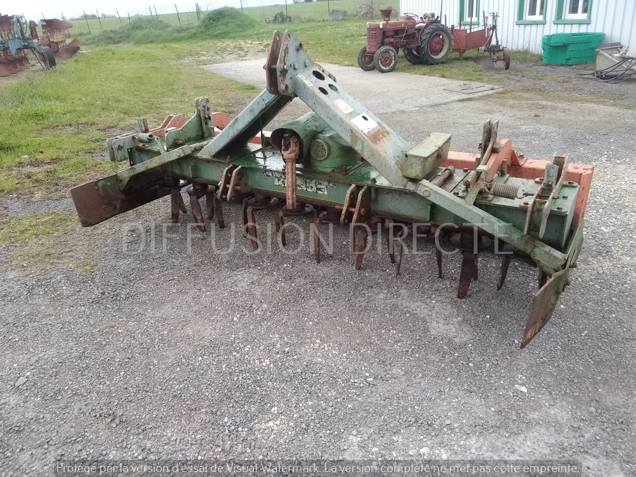 AMAZONE HERSE ROTATIVE KE 303 - Dàn xới lưỡi đứng: hình 4 AMAZONE HERSE ROTATIVE KE 303 - Dàn xới lưỡi đứng: hình 4