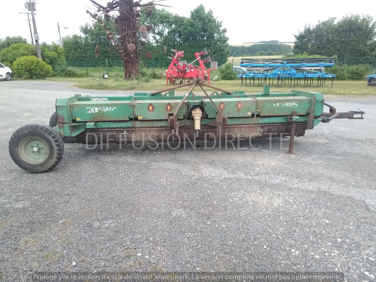 DESVOYS BROYEUR A AXE HORIZONTAL 2400 - Trang thiết bị vườn: hình 4 DESVOYS BROYEUR A AXE HORIZONTAL 2400 - Trang thiết bị vườn: hình 4