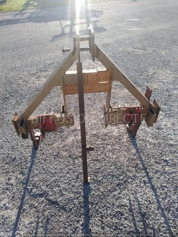 GOIZIN DECOMPACTEUR 9 V V - Máy trồng trọt: hình 2 GOIZIN DECOMPACTEUR 9 V V - Máy trồng trọt: hình 2