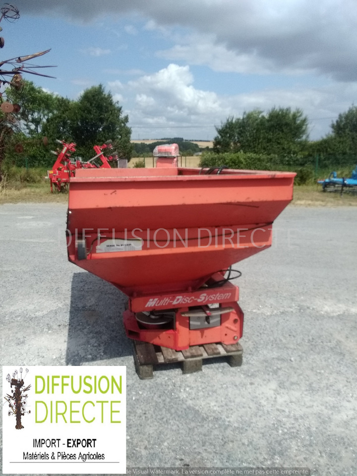 KUHN DISTRIBUTEUR D'ENGRAIS MDS 921 - Máy rải phân bón: hình 1 KUHN DISTRIBUTEUR D'ENGRAIS MDS 921 - Máy rải phân bón: hình 1