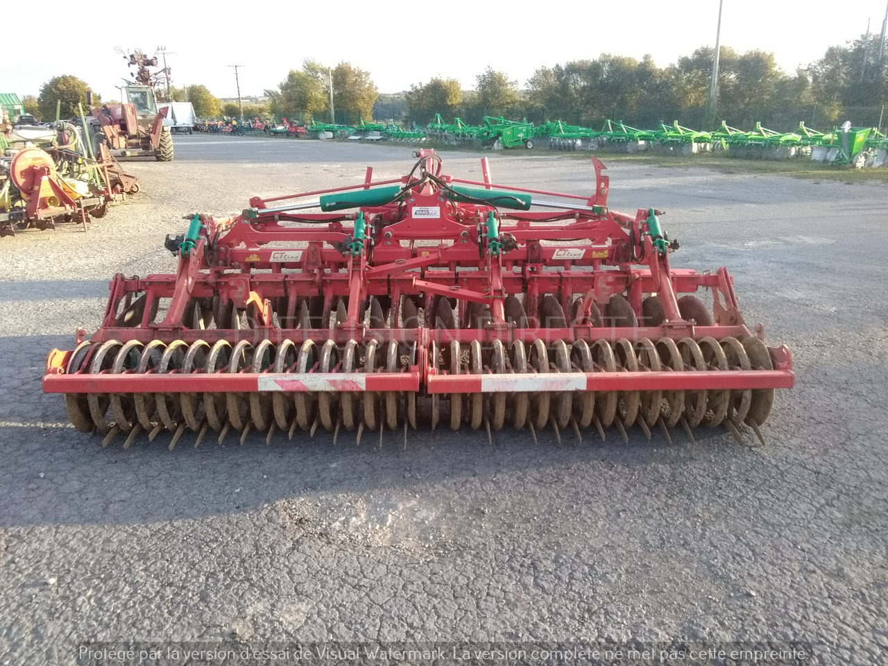 KVERNELAND DECHAUMEUR QUALIDISC - Bừa đĩa: hình 4 KVERNELAND DECHAUMEUR QUALIDISC - Bừa đĩa: hình 4