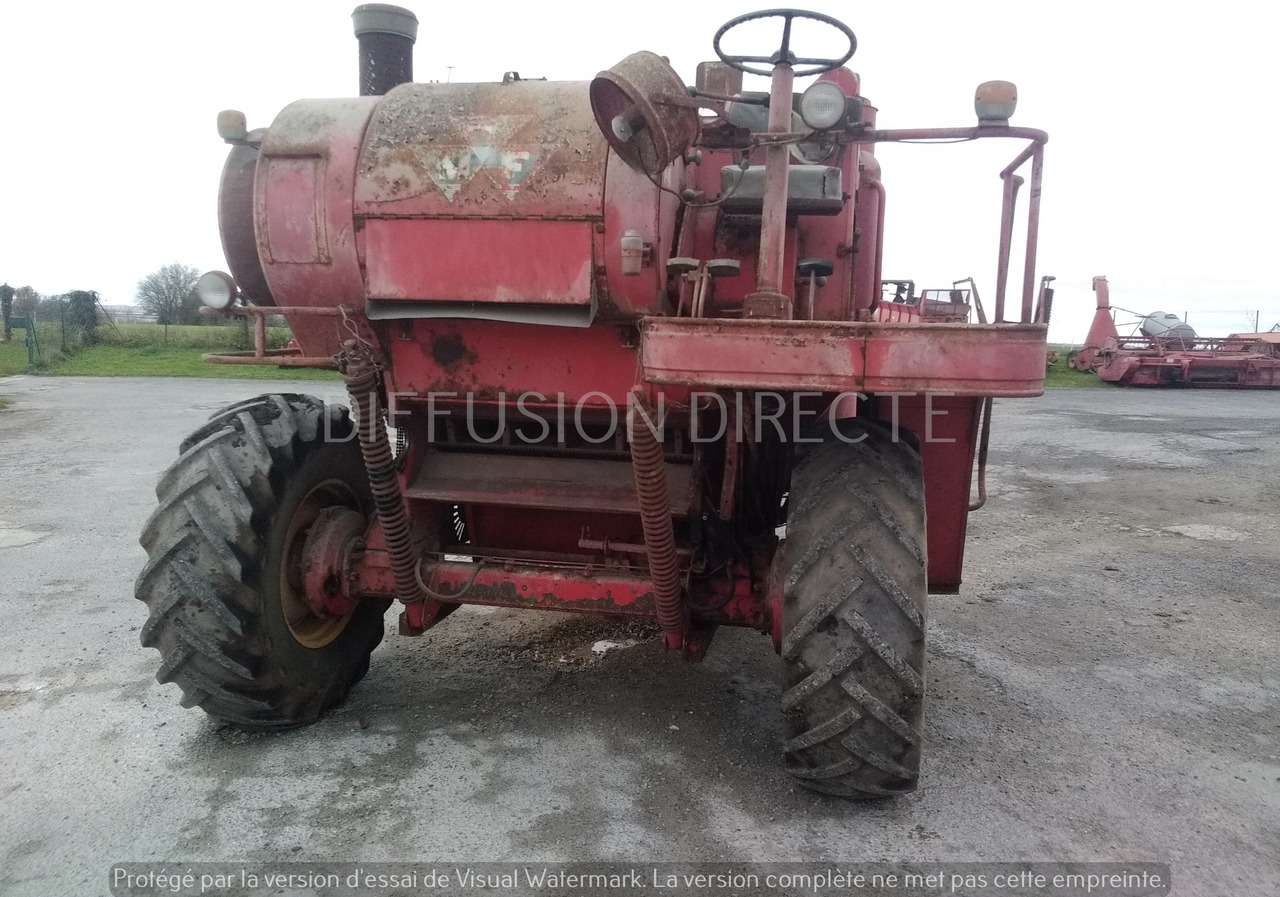 MASSEY FERGUSON MOISSONNEUSE BATTEUSE 500 - Máy gặt: hình 3 MASSEY FERGUSON MOISSONNEUSE BATTEUSE 500 - Máy gặt: hình 3
