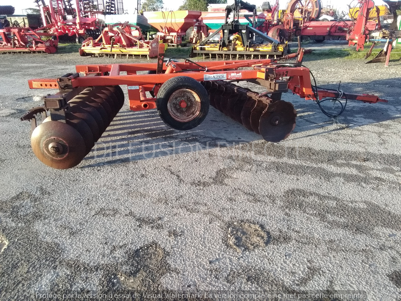 RAZOL COVER CROP CJH - Bừa đĩa: hình 2 RAZOL COVER CROP CJH - Bừa đĩa: hình 2