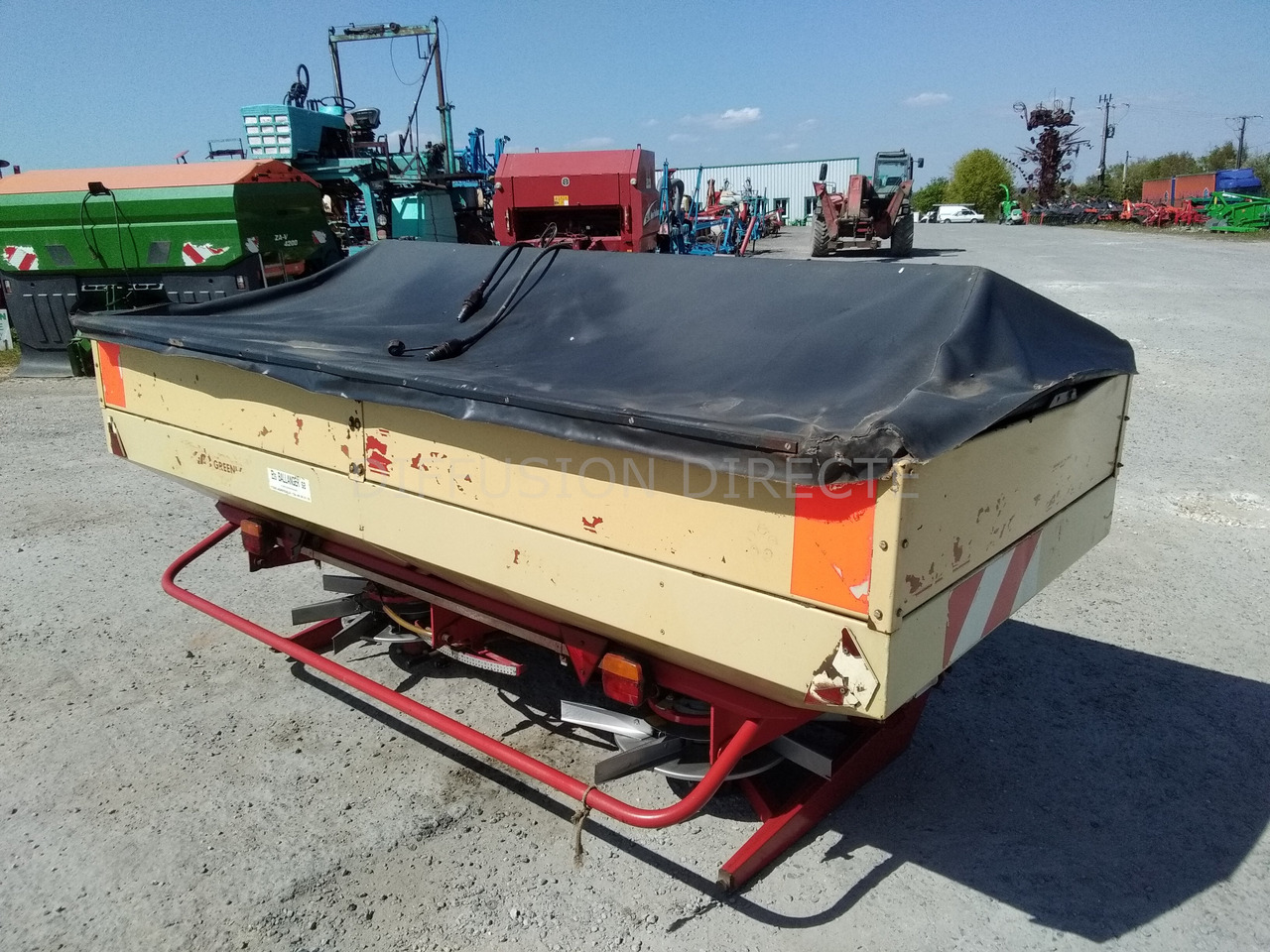 VICON DISTRIBUTEUR D'ENGRAIS GREENLAND - Máy rải phân bón: hình 3 VICON DISTRIBUTEUR D'ENGRAIS GREENLAND - Máy rải phân bón: hình 3