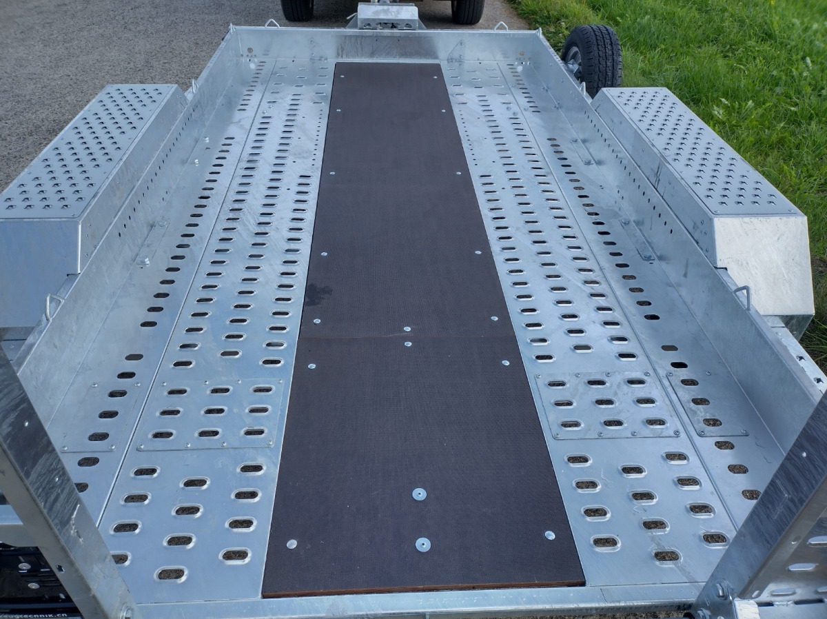 BRIAN JAMES TRAILERS DiggerPlant 543-1320 - Rơ moóc để vận chuyển thiết bị: hình 4 BRIAN JAMES TRAILERS DiggerPlant 543-1320 - Rơ moóc để vận chuyển thiết bị: hình 4