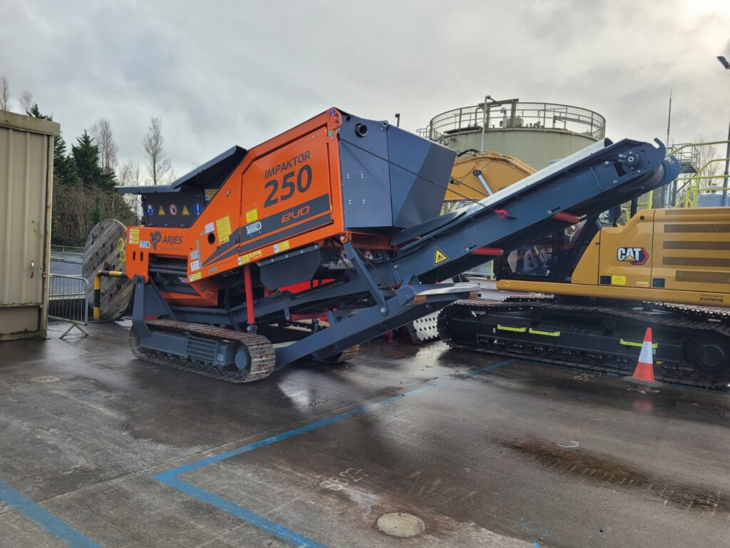 Arjes Impaktor 250 - Máy nghiền rác: hình 1 Arjes Impaktor 250 - Máy nghiền rác: hình 1