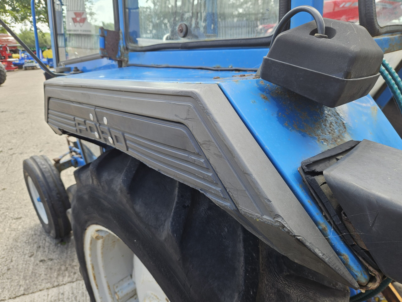 1988 Ford 4110 2wd tractor - Máy cày: hình 5 1988 Ford 4110 2wd tractor - Máy cày: hình 5