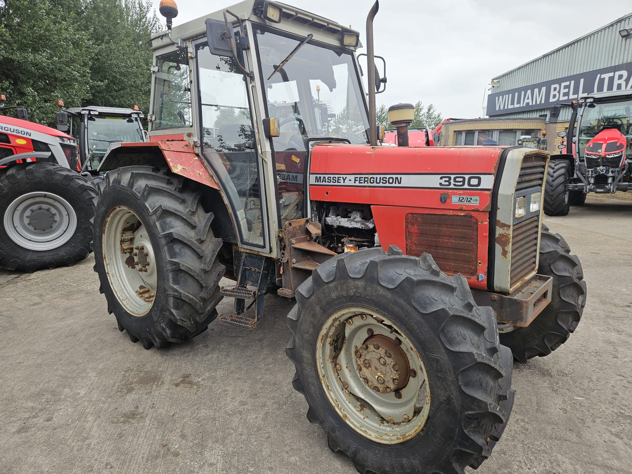 1991 390 4wd with loader brackets - Máy cày: hình 1 1991 390 4wd with loader brackets - Máy cày: hình 1