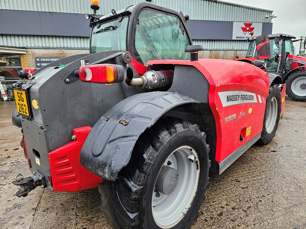 2016 MF 9305 Telescopic handler - Xe nhấc hình viễn vọng kính: hình 4 2016 MF 9305 Telescopic handler - Xe nhấc hình viễn vọng kính: hình 4