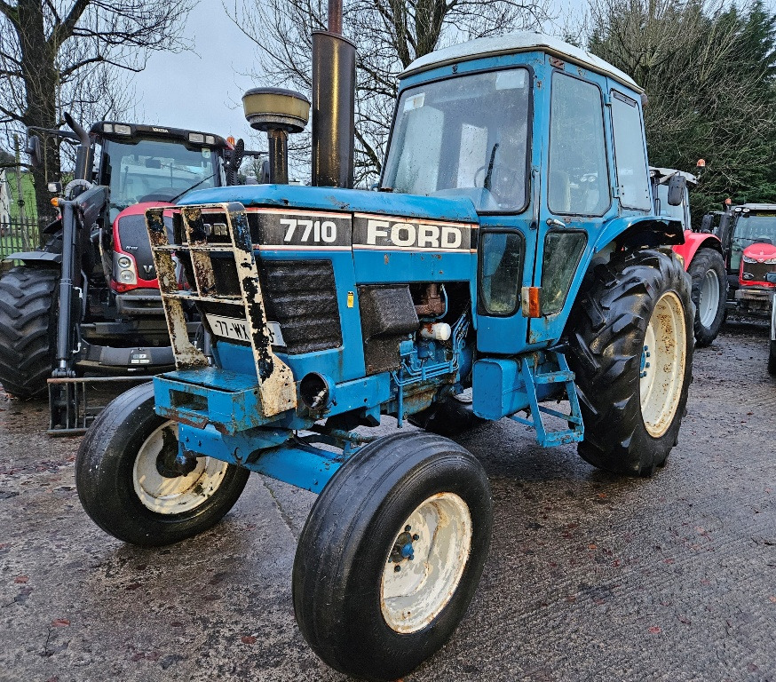 Ford 7700 2wd Tractor - Máy cày: hình 2 Ford 7700 2wd Tractor - Máy cày: hình 2