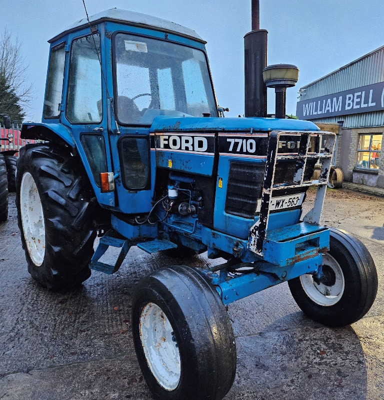 Ford 7700 2wd Tractor - Máy cày: hình 1 Ford 7700 2wd Tractor - Máy cày: hình 1