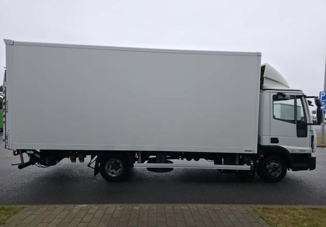 IvecoEurocargo - Xe tải hộp: hình 5 IvecoEurocargo - Xe tải hộp: hình 5