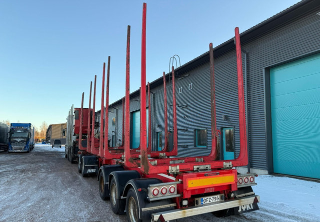 Mercedes-BenzArocs 8x4 - Xe chở gỗ, Xe cẩu tự hành: hình 5 Mercedes-BenzArocs 8x4 - Xe chở gỗ, Xe cẩu tự hành: hình 5