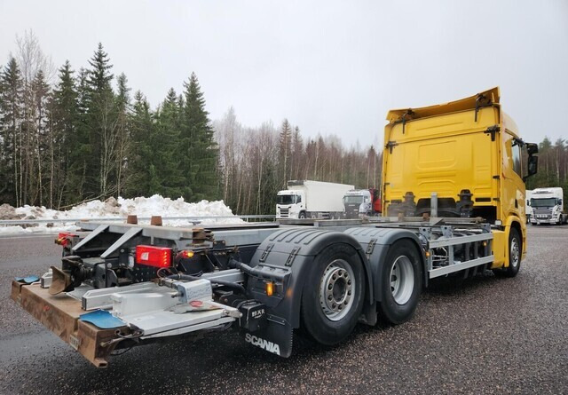 Scania R410 CNG / CBG 6x2 - Xe chở container/ Xe tải hoán đổi thân: hình 4 Scania R410 CNG / CBG 6x2 - Xe chở container/ Xe tải hoán đổi thân: hình 4