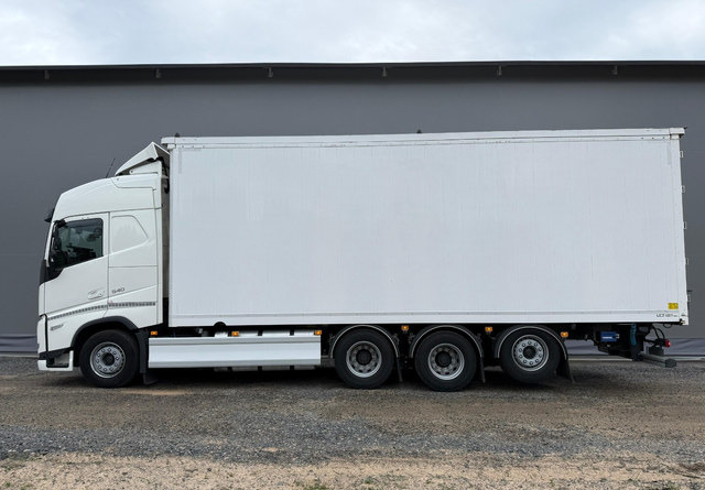 VolvoFH 540 8x4 66m3 - Xe tải hộp: hình 3 VolvoFH 540 8x4 66m3 - Xe tải hộp: hình 3