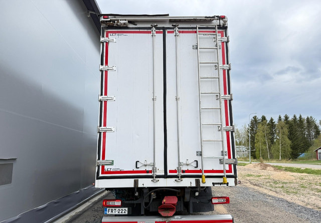 VolvoFH 540 8x4 66m3 - Xe tải hộp: hình 5 VolvoFH 540 8x4 66m3 - Xe tải hộp: hình 5