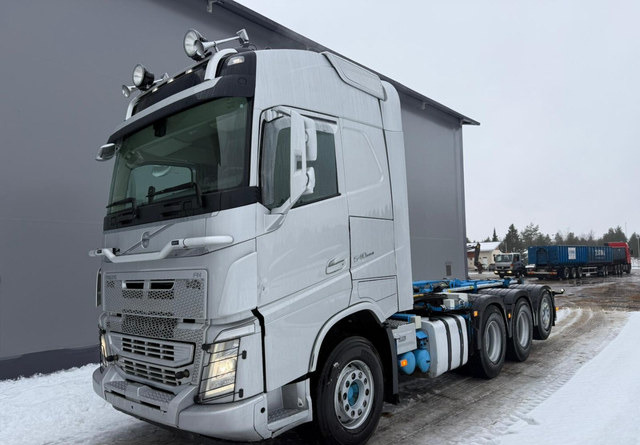 VolvoFh13 540 - Xe tải nâng móc: hình 1 VolvoFh13 540 - Xe tải nâng móc: hình 1