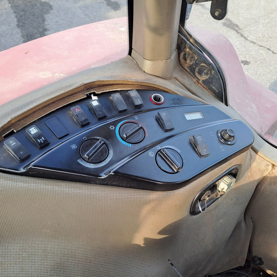 CASE MX 285 MAGNUM - ASTA AGRIBERTOCCHI - Máy cày: hình 4 CASE MX 285 MAGNUM - ASTA AGRIBERTOCCHI - Máy cày: hình 4