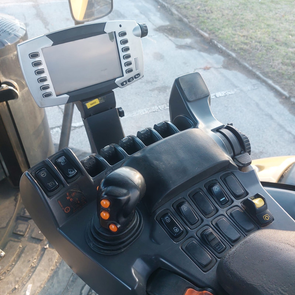 CHALLENGER MT 765E - Máy cày: hình 1 CHALLENGER MT 765E - Máy cày: hình 1