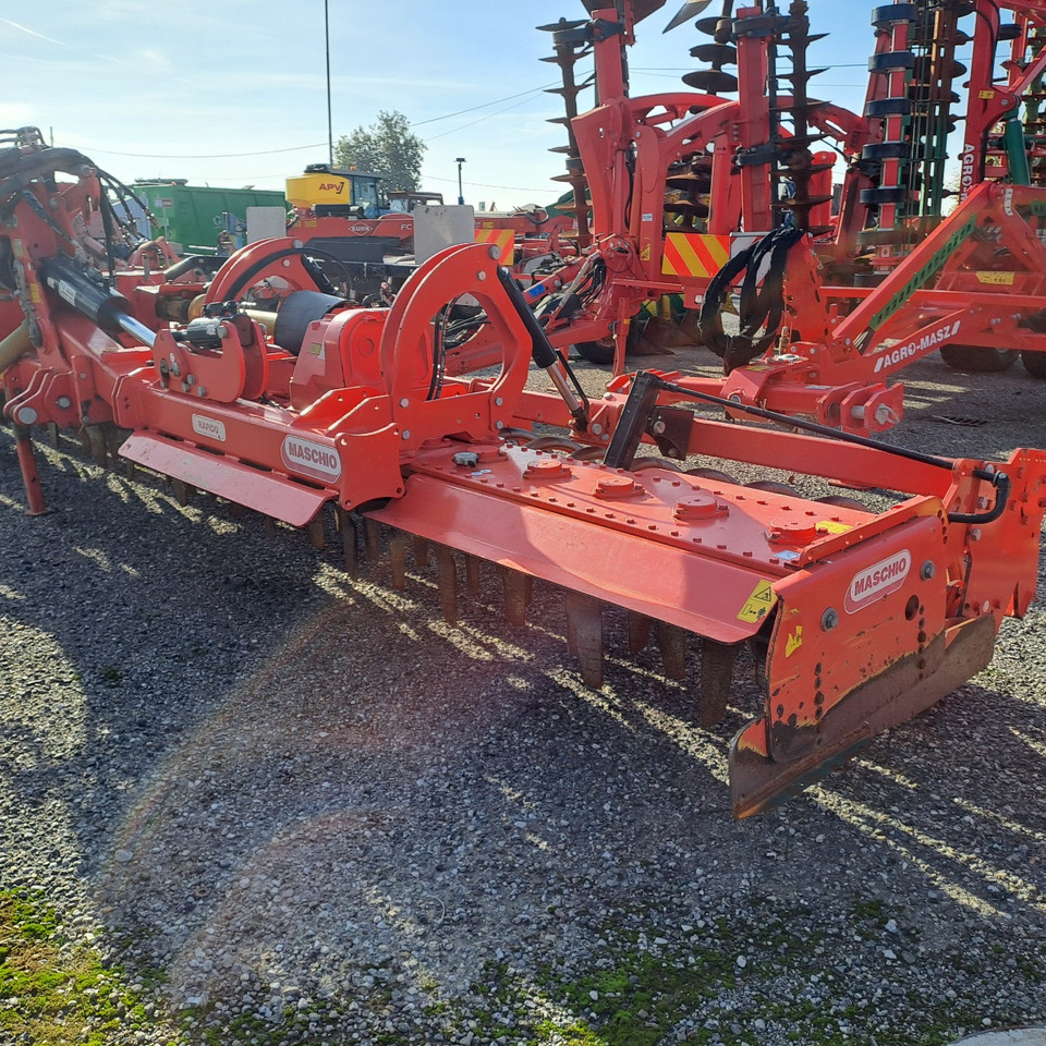 ERPICE ROTANTE PIEGHEVOLE MASCHIO AQUILA RAP 7000 - Dàn xới: hình 2 ERPICE ROTANTE PIEGHEVOLE MASCHIO AQUILA RAP 7000 - Dàn xới: hình 2