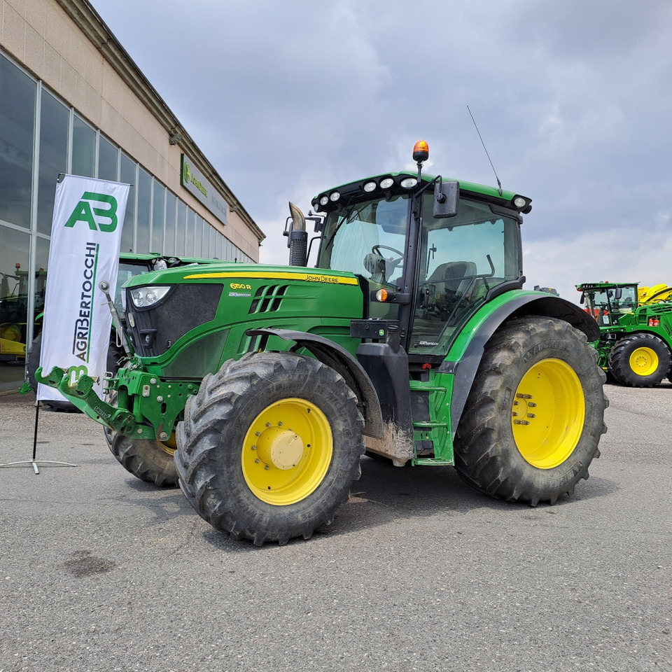JOHN DEERE 6140R - Máy cày: hình 1 JOHN DEERE 6140R - Máy cày: hình 1