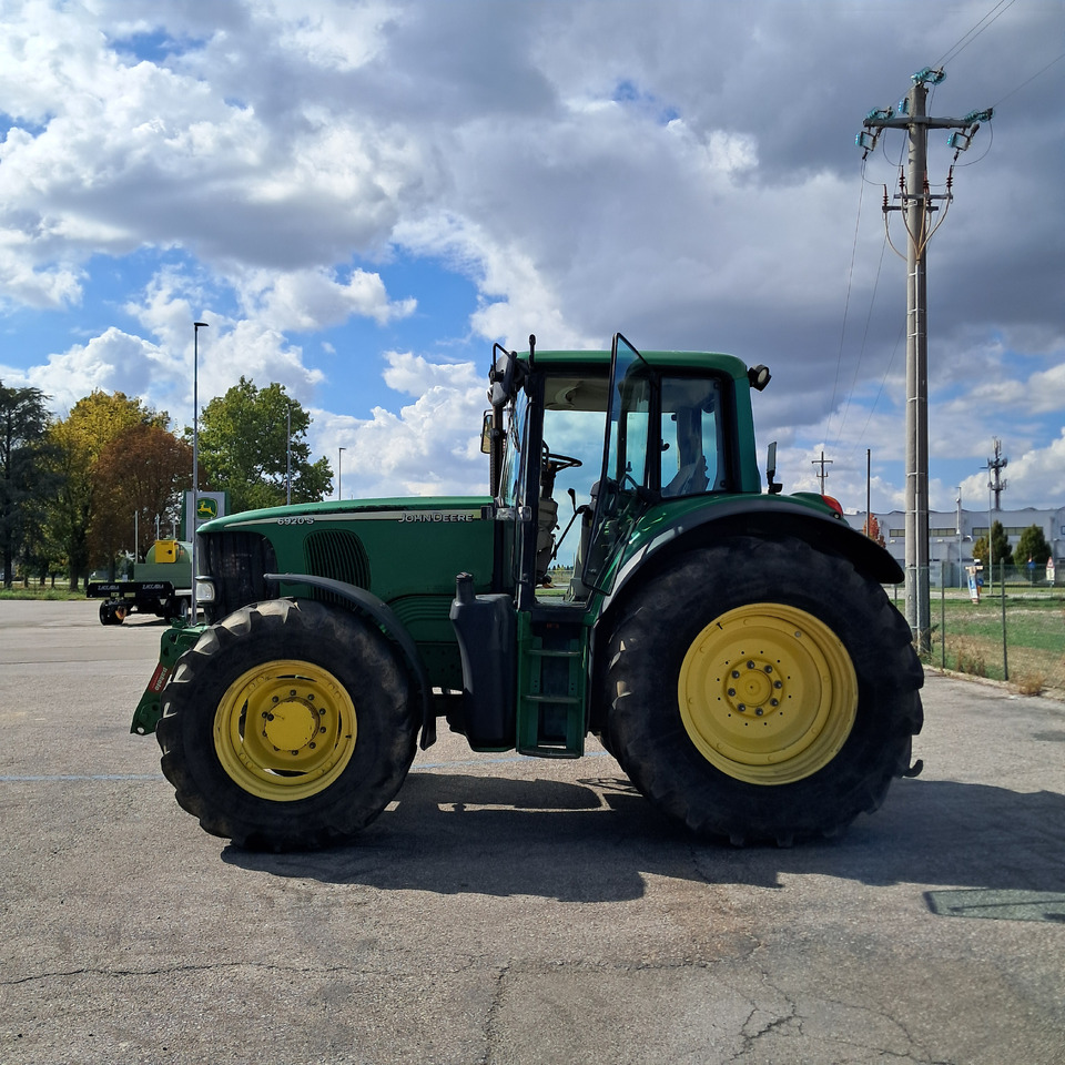 JOHN DEERE 6920S - Máy cày: hình 2 JOHN DEERE 6920S - Máy cày: hình 2