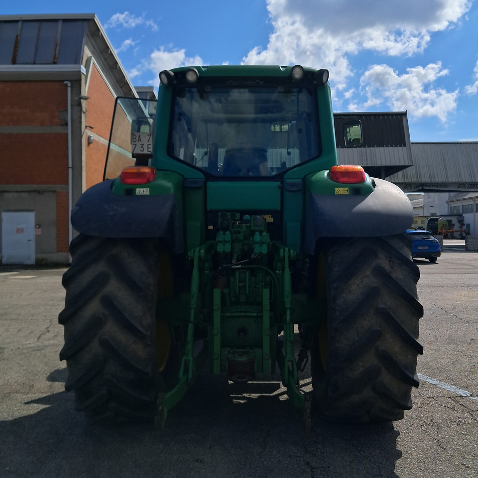 JOHN DEERE 6920S - Máy cày: hình 4 JOHN DEERE 6920S - Máy cày: hình 4