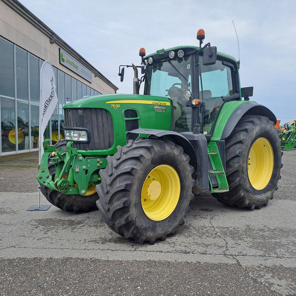 JOHN DEERE 7530 PREMIUM - Máy cày: hình 1 JOHN DEERE 7530 PREMIUM - Máy cày: hình 1