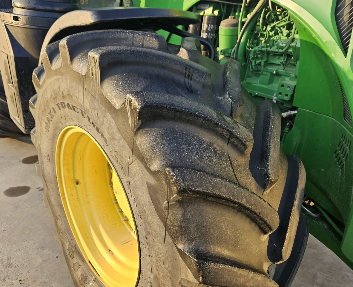 JOHN DEERE 8320R - Máy cày: hình 5 JOHN DEERE 8320R - Máy cày: hình 5