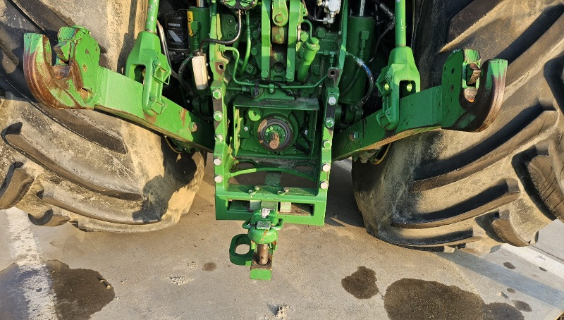 JOHN DEERE 8410 - Máy cày: hình 5 JOHN DEERE 8410 - Máy cày: hình 5