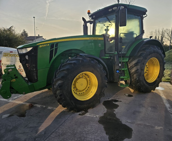 JOHN DEERE 8410 - Máy cày: hình 3 JOHN DEERE 8410 - Máy cày: hình 3